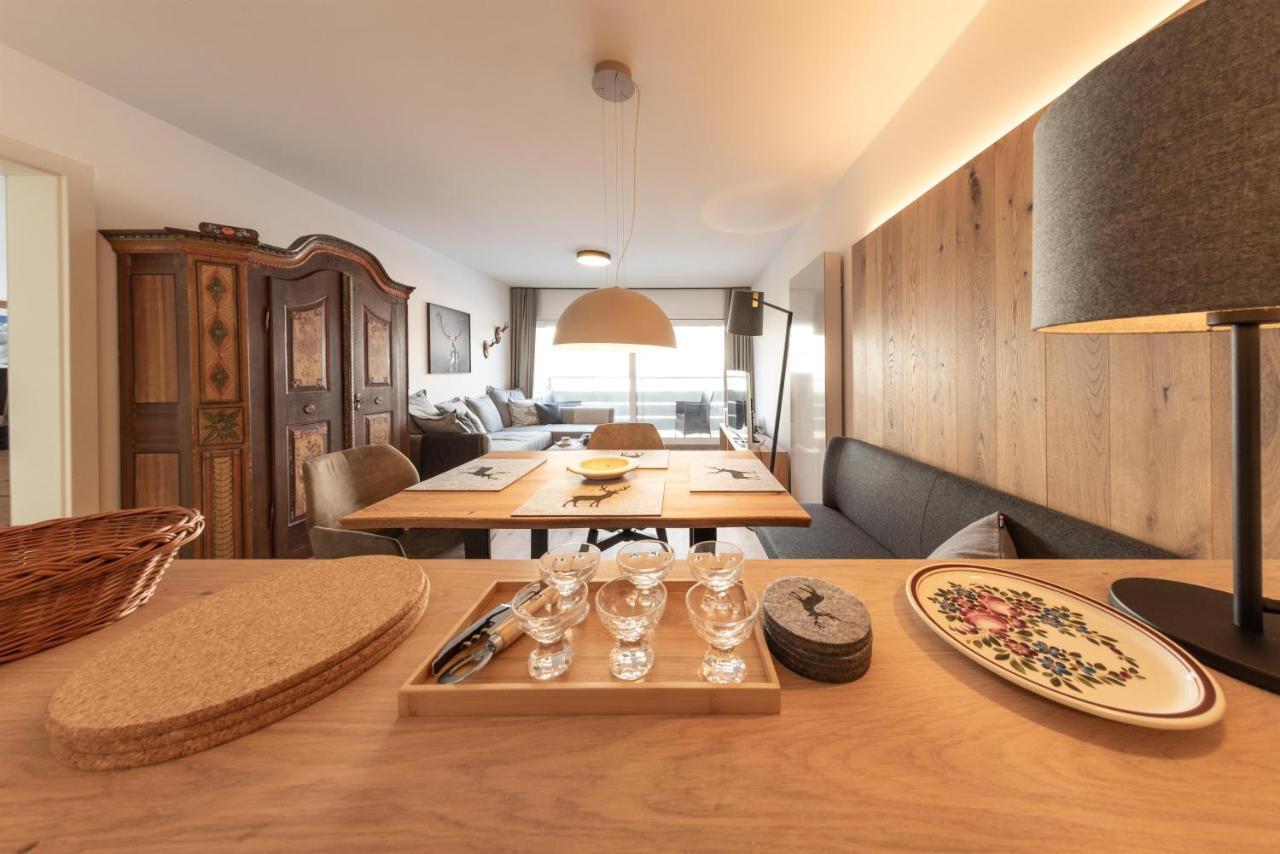 Apartment Alpenblick เอลล์เมา ภายนอก รูปภาพ