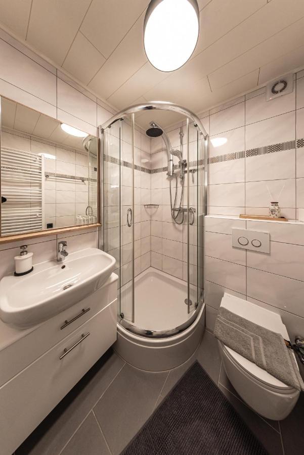 Apartment Alpenblick เอลล์เมา ภายนอก รูปภาพ